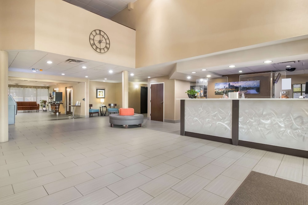 Best Western Suites Near Opryland 13/49