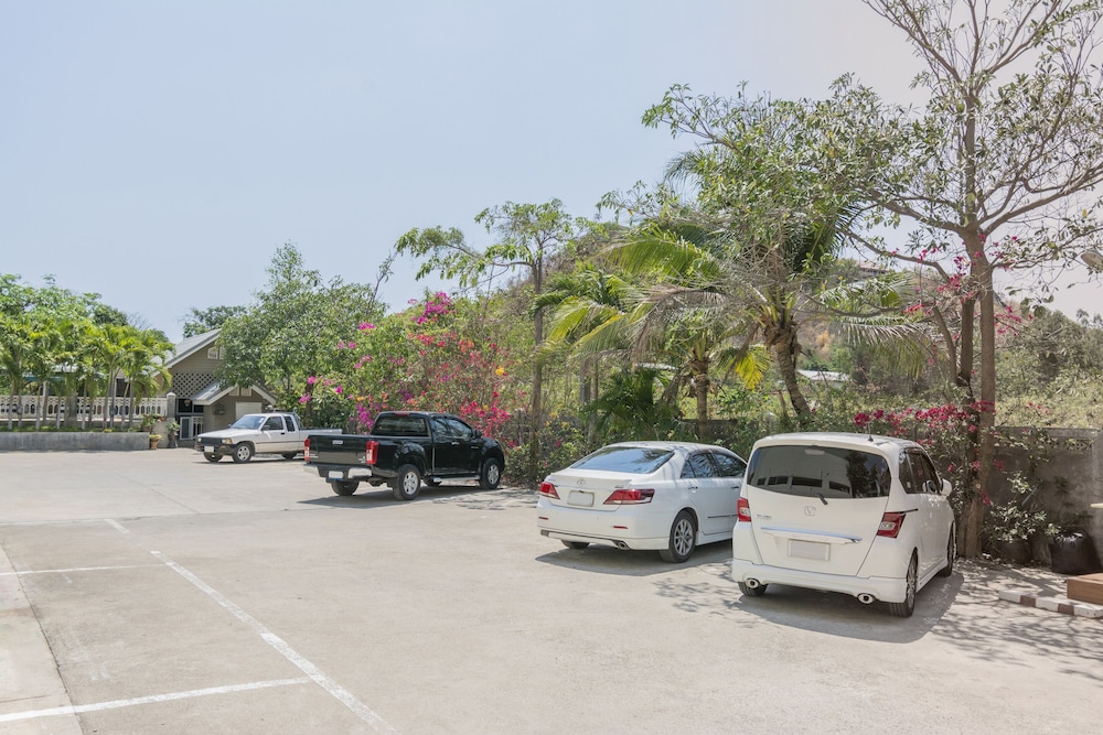 OYO 765 Pom Pom Residence (ex. Highway Hotel Huahin) 22/32