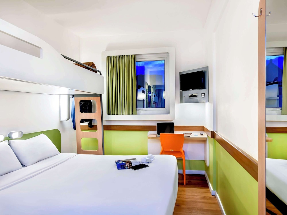 STANDARD, DOUBLE BED