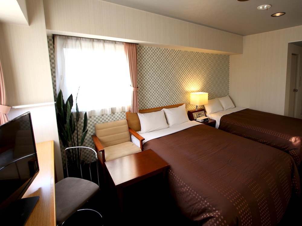 Hotel Livemax BUDGET Chitose 13/44