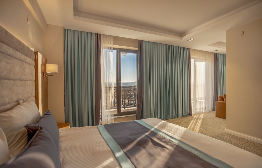 Elifim Resort Hotel 21/68