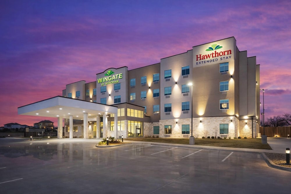 Hawthorn Extended Stay Austin North 1/50