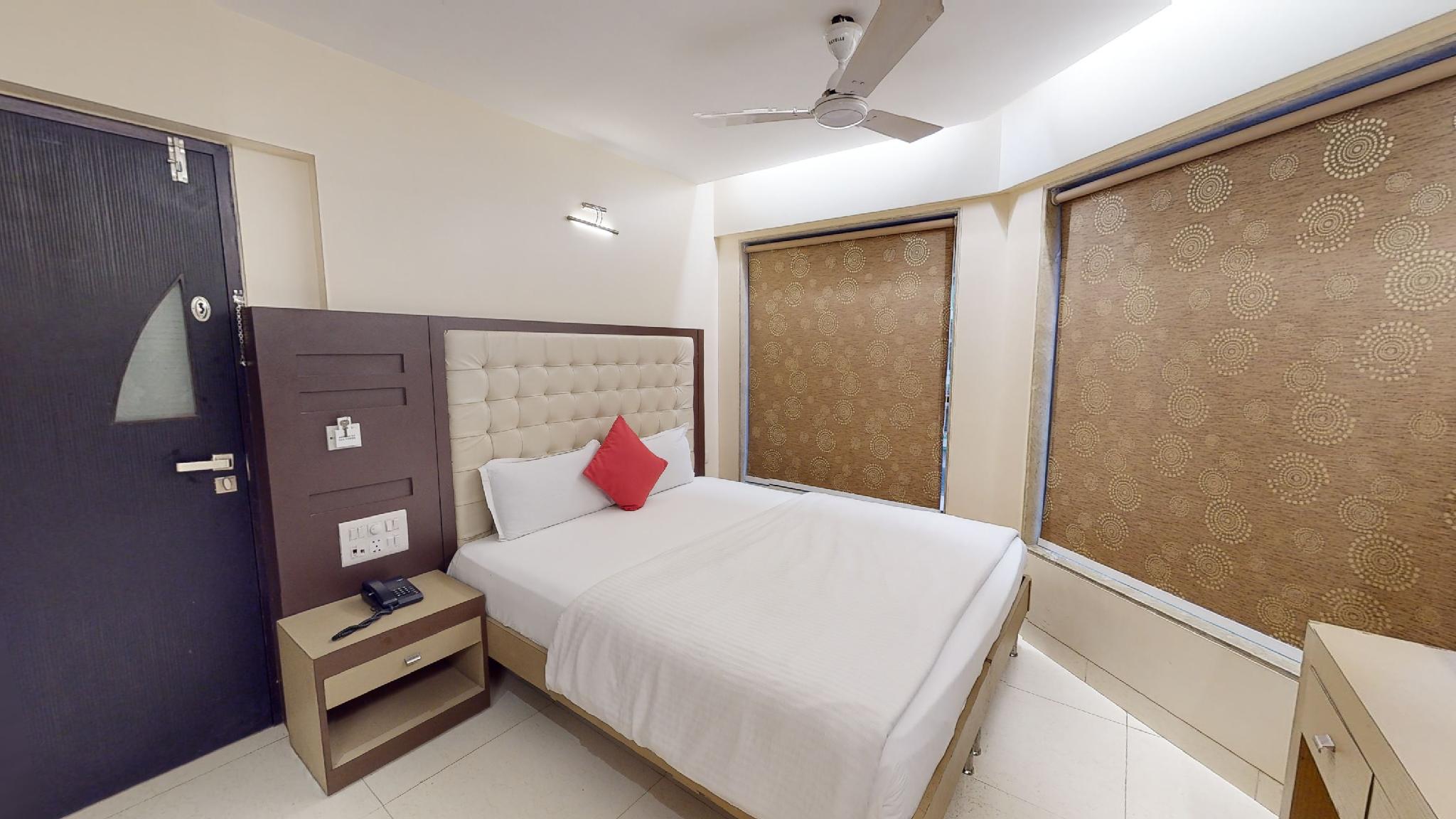 HOTEL KHWAISHH PRESIDENCY 14/23