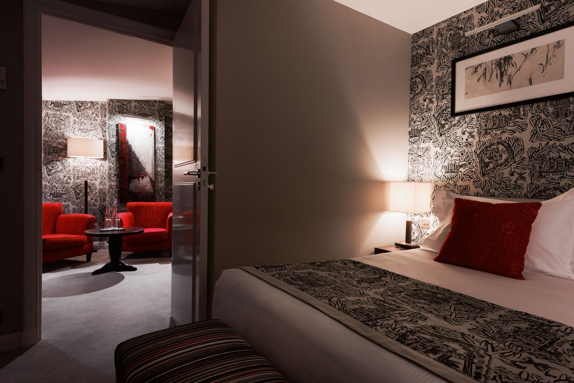 DELUXE, DOUBLE BED