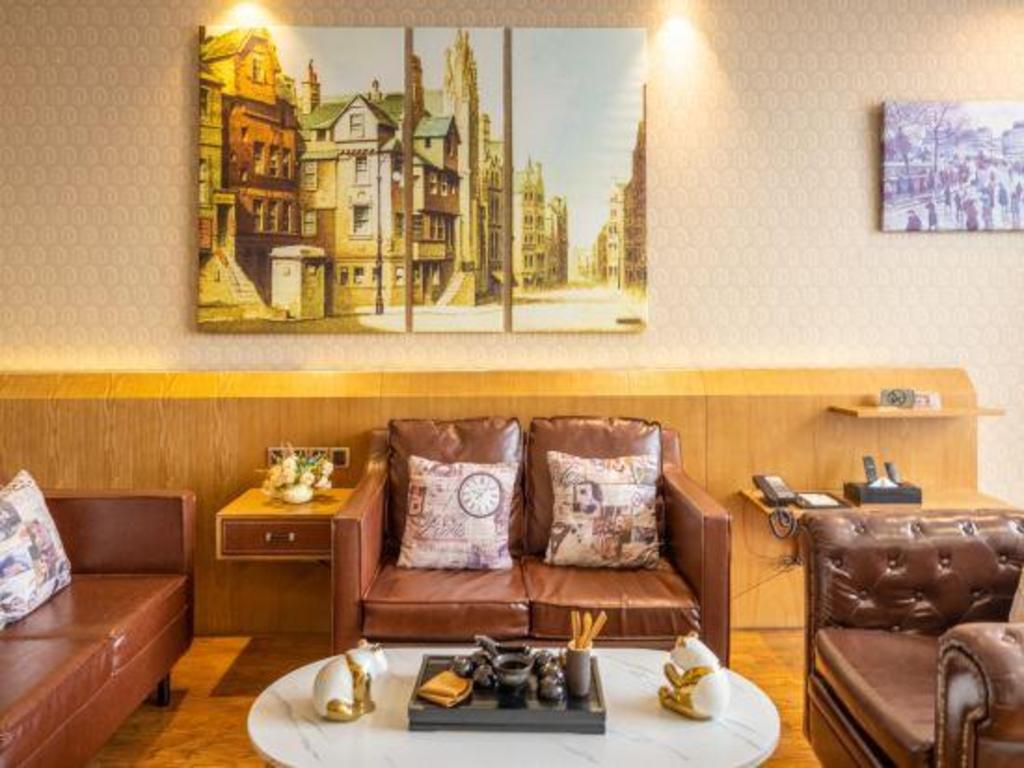 James Joyce Coffetel (Chengdu Qingbaijiang) 33/48