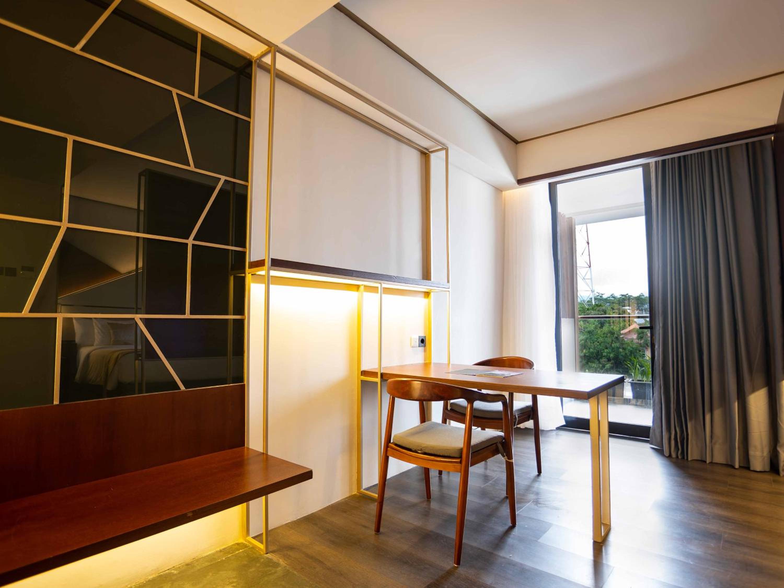 Rayz Umm Hotel 35/50
