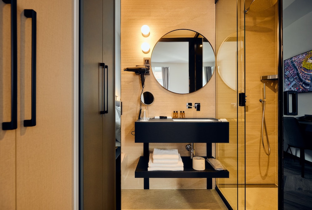 The Hotel Ljubljana 42/43