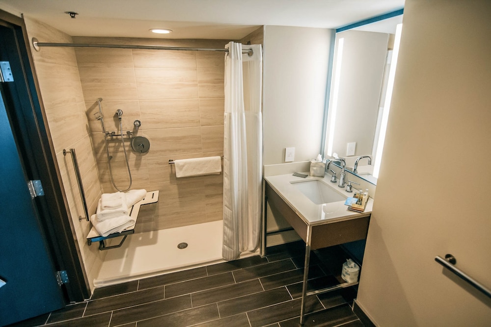 Doubletree By Hilton Lubbock - University Area 14/77