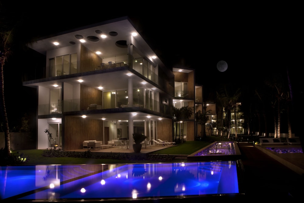 Ultravioleta Boutique Residences 3/47