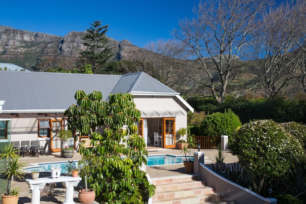 Summit Place Guesthouse 63/72