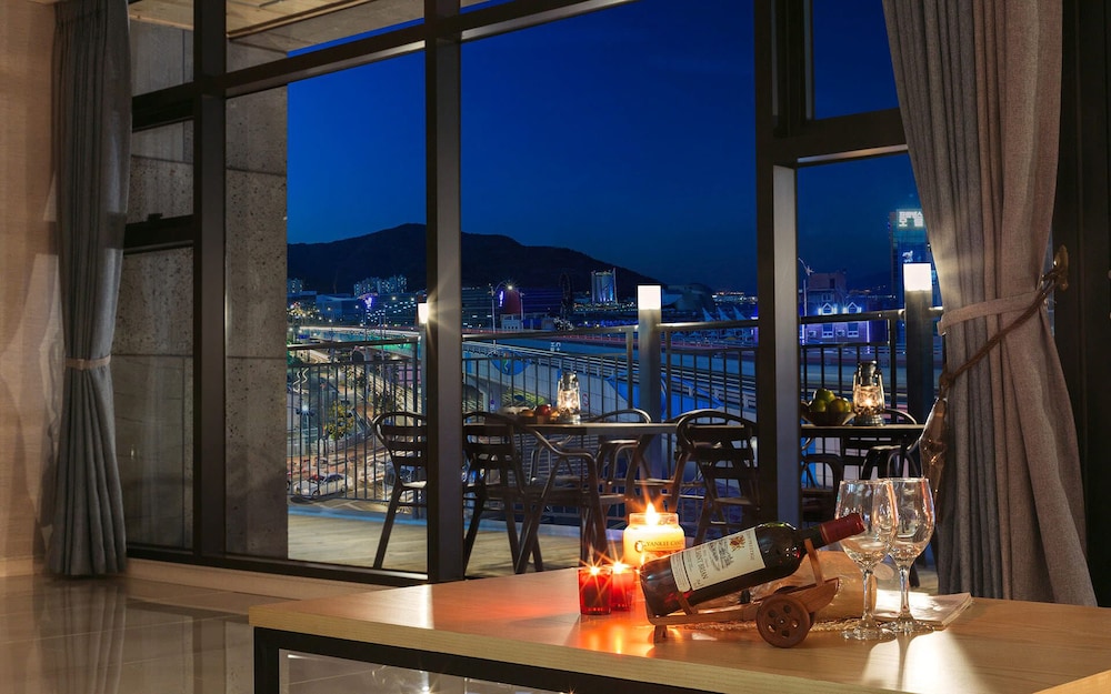 Yeosu Paradise Spa Pension 45/50