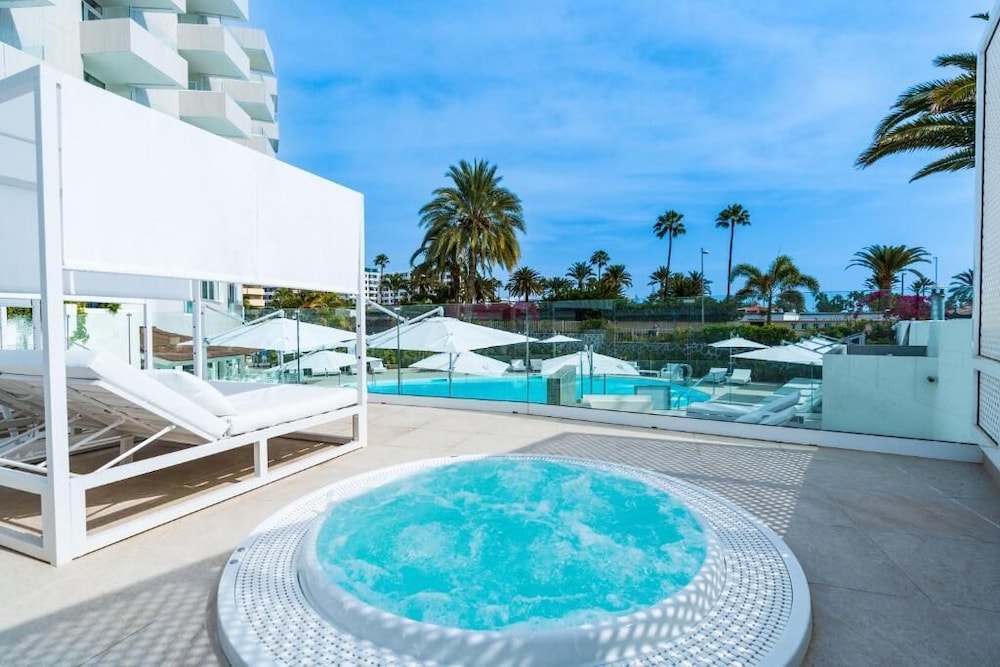 HL Hotel Rondo 28/50