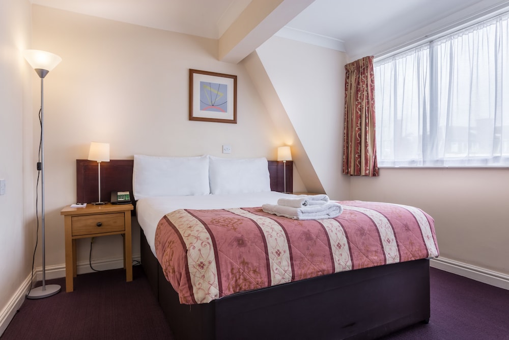 Gardens Hotel Manchester 32/50
