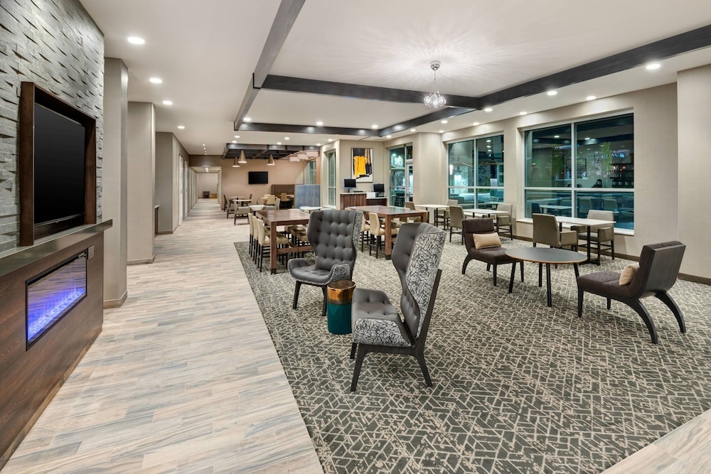 Residence Inn by Marriott Indianapolis Keystone 32/40