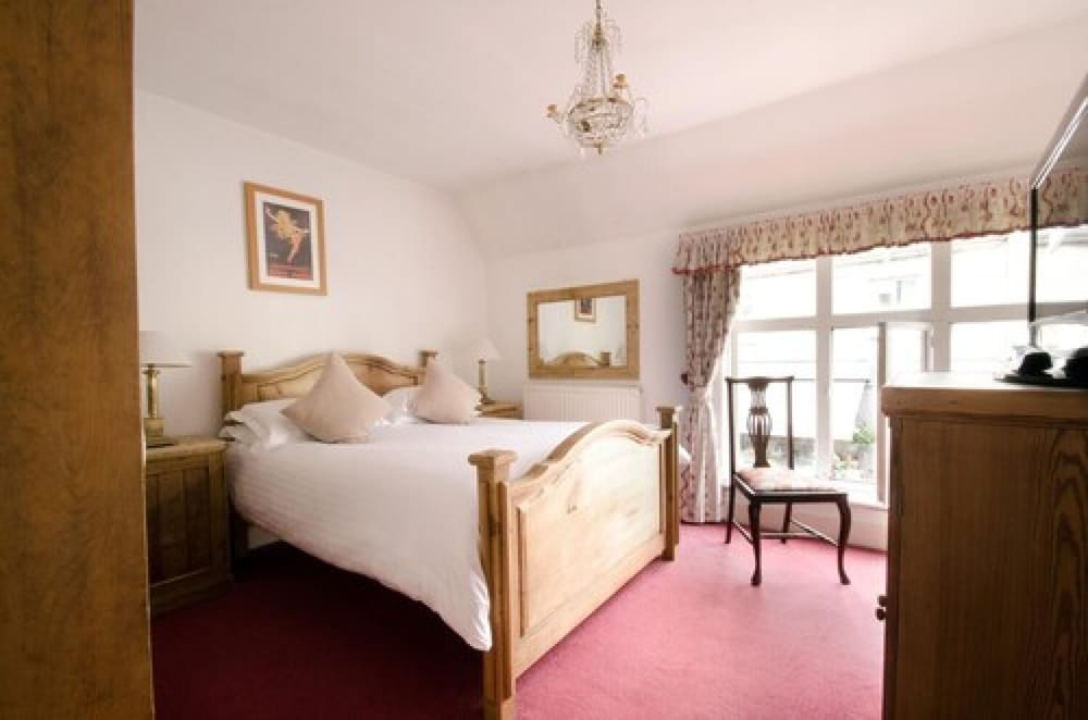 The White Hart Inn 20/55