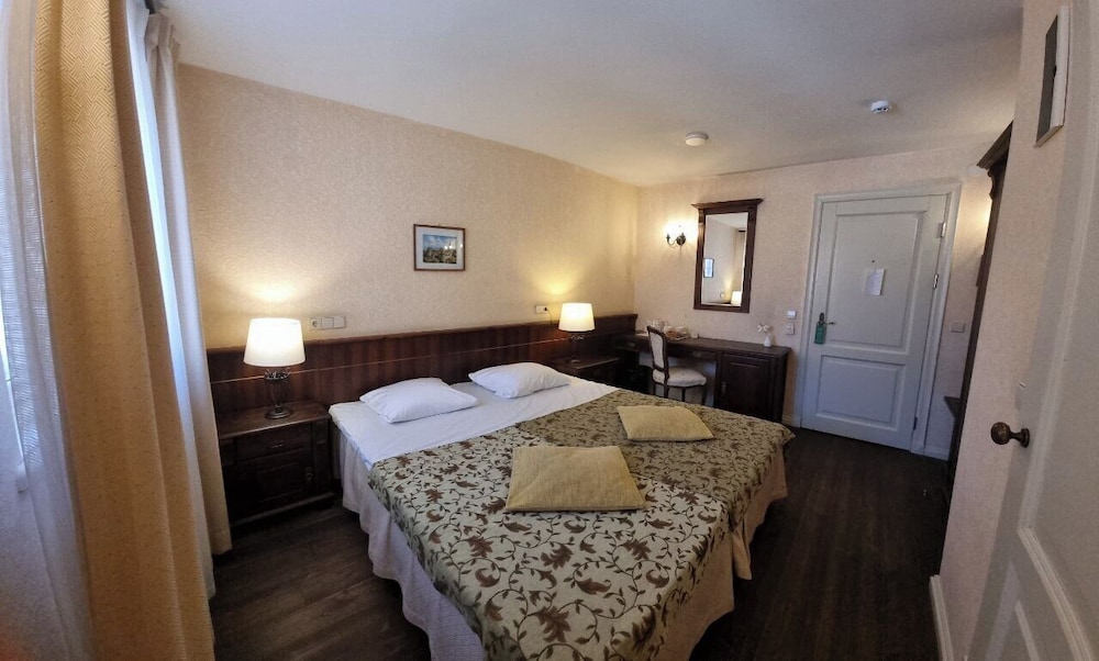 Taanilinna Hotel 8/36