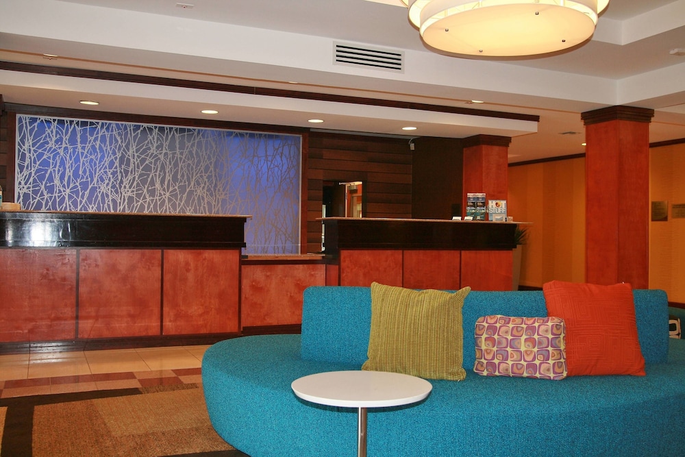 Fairfield Inn Suites Birmingham Fultondale I 65 4/22