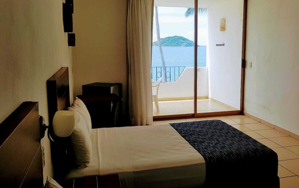 Costa Alegre Hotel And Suites 30/59