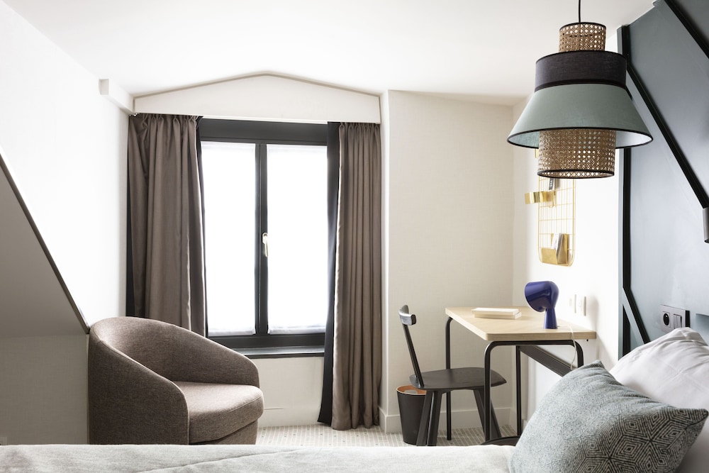 Hotel Bastille Speria 40/48