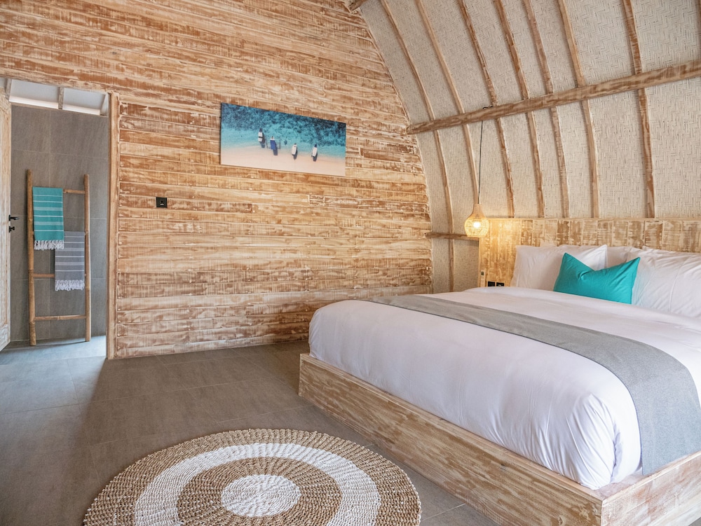Gili Meno Escape - Adults Only 16/50