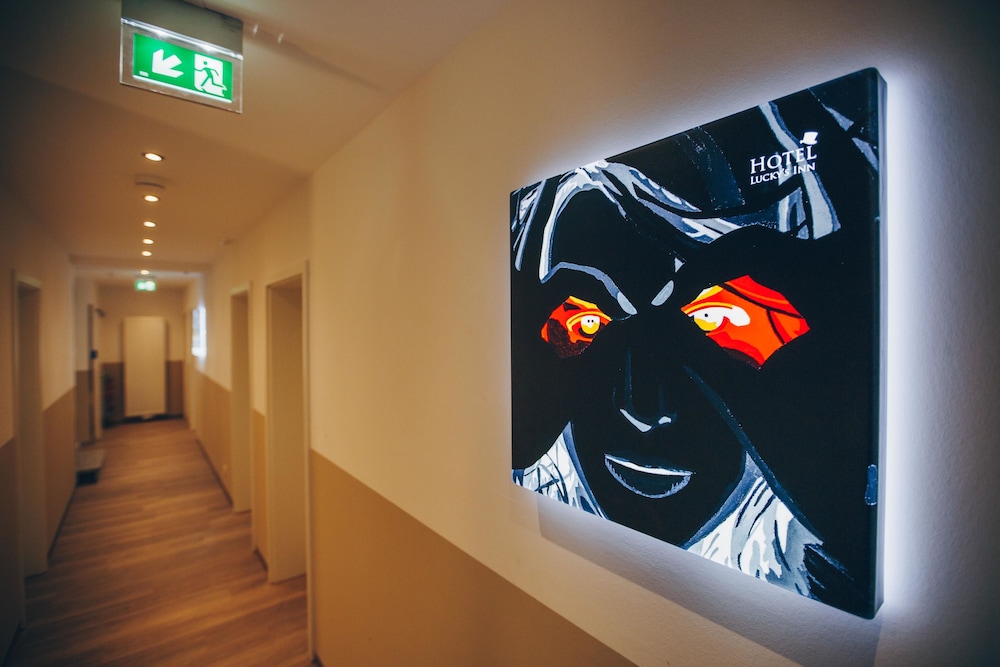 Hotel Luckys Inn Gmbh 23/50
