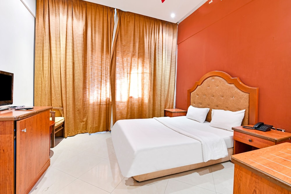 OYO 118 Revira Hotel 28/61