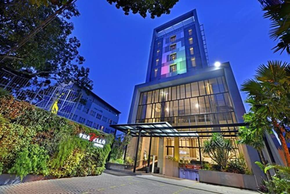 Travello Hotel Bandung 3/60