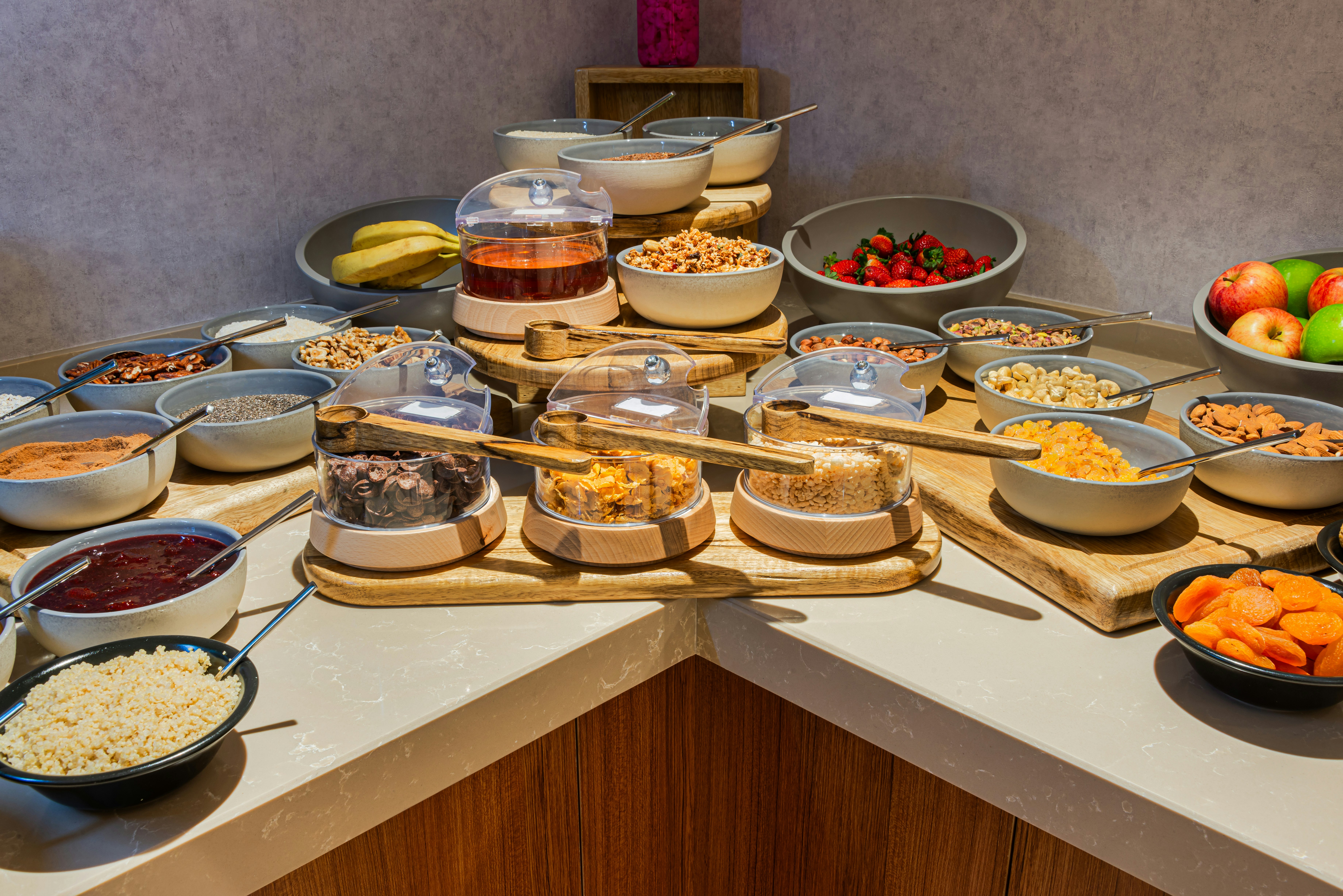 Doubletree by Hilton Amman Hotel & Residences 30/40