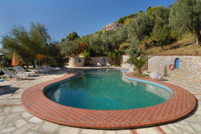 VASSILIAS BEACH APARTMENTS 29/31