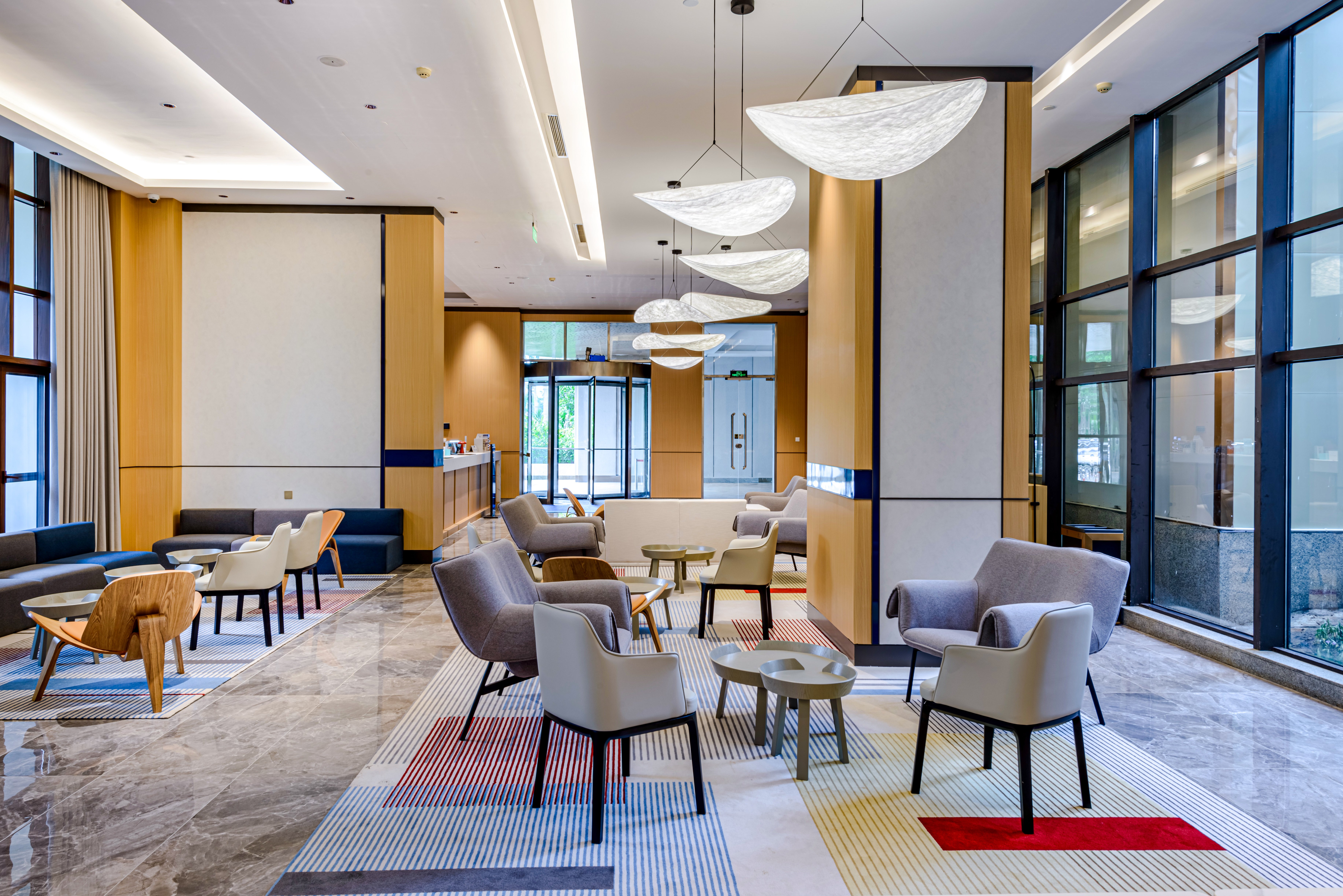 HOLIDAY INN EXPRESS HAIKOU WEST COAST 25/50