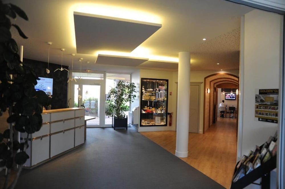 Hotel the Originals Les Sables D Olonne Admiral S Ex Inter Hotel Admirals 7/48