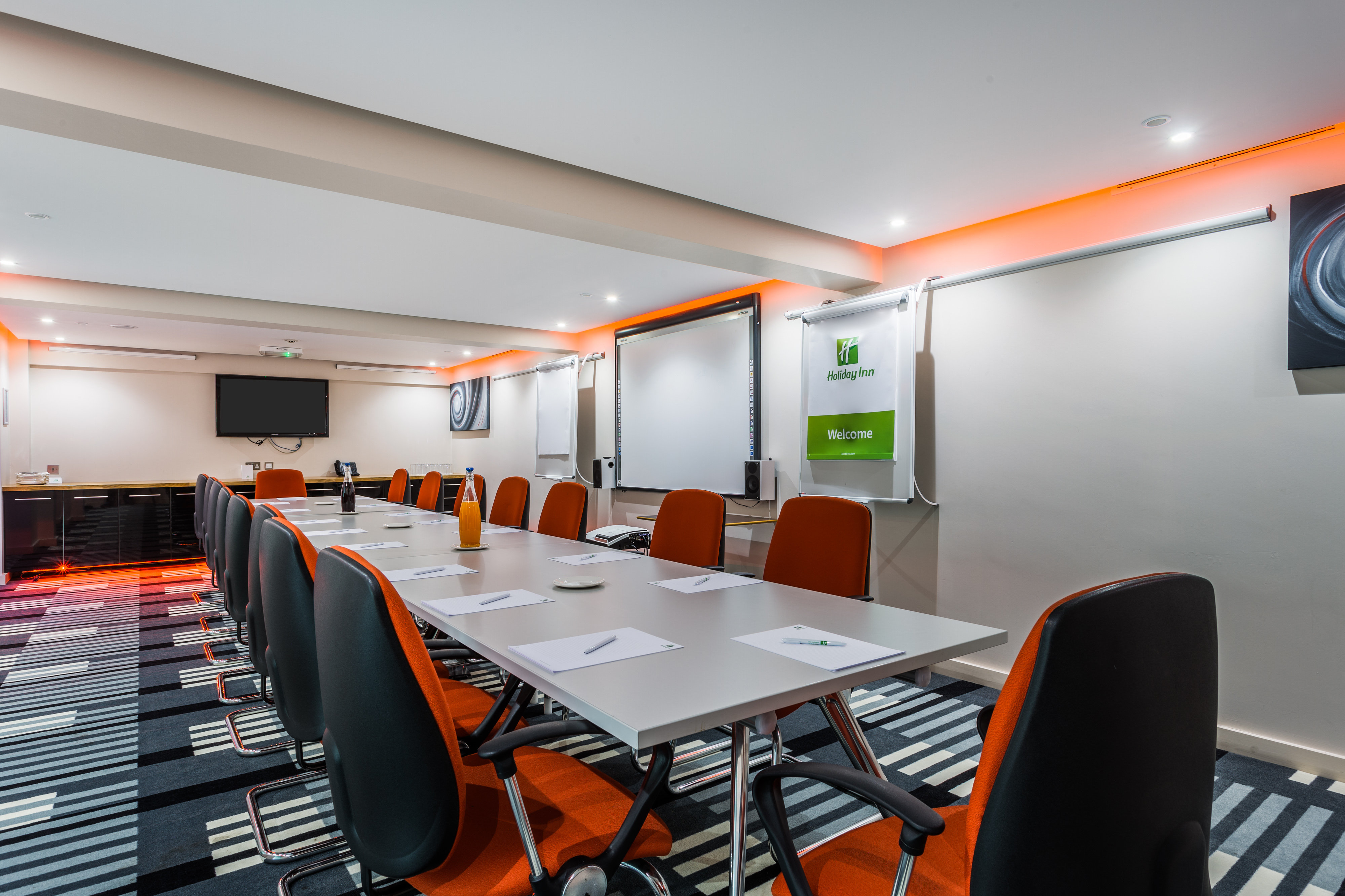 Holiday Inn Sittingbourne 36/50