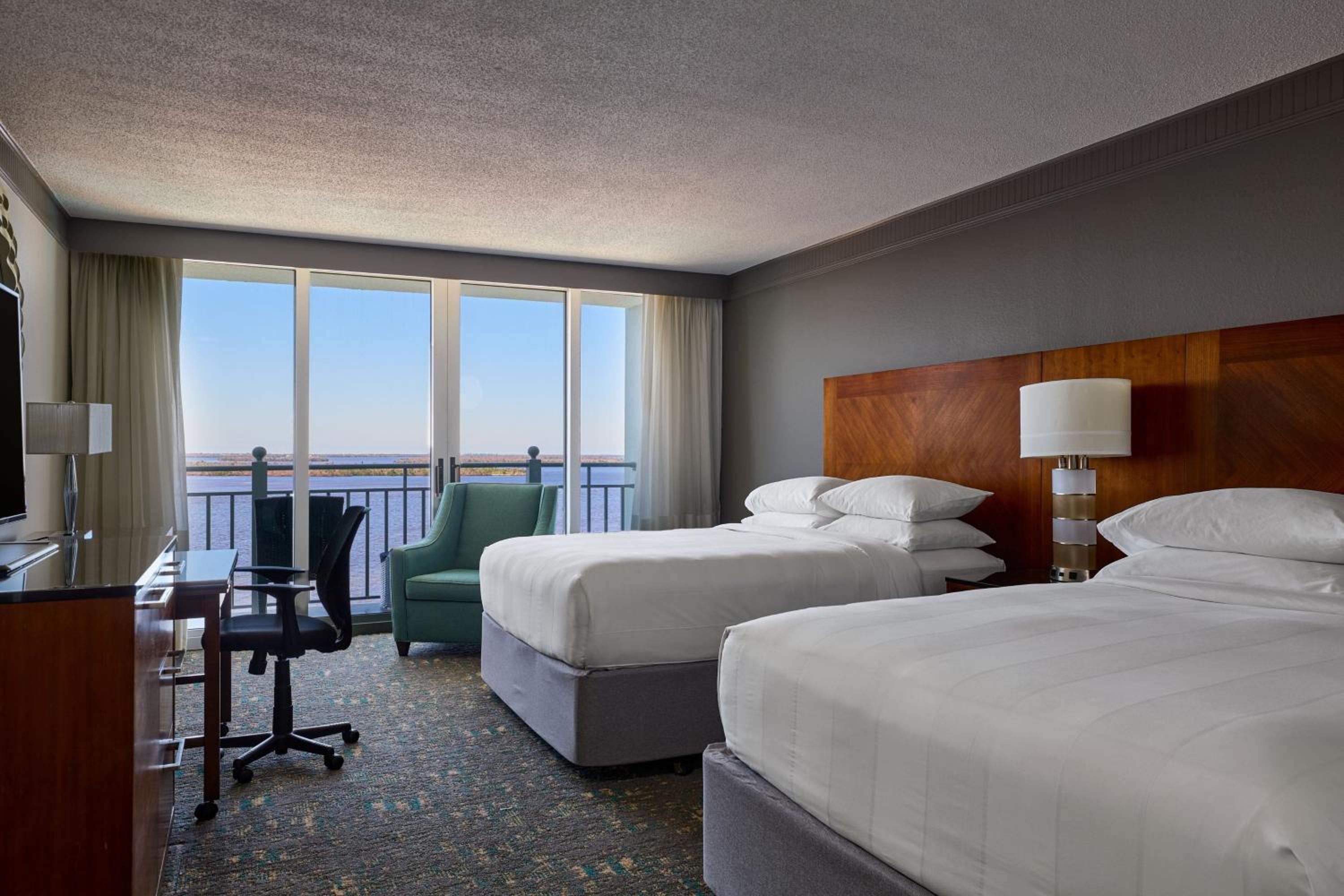 Guest Room, 2 Queen Beds, Water Front, Balcony