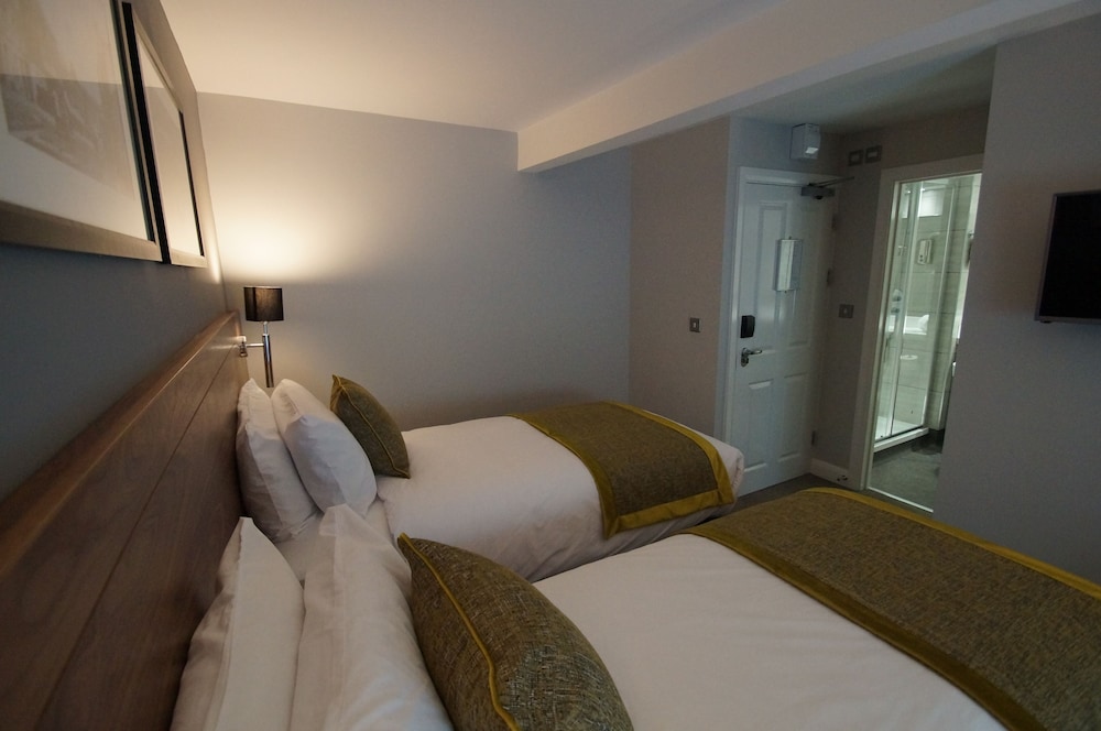 New Park Hotel 23/50