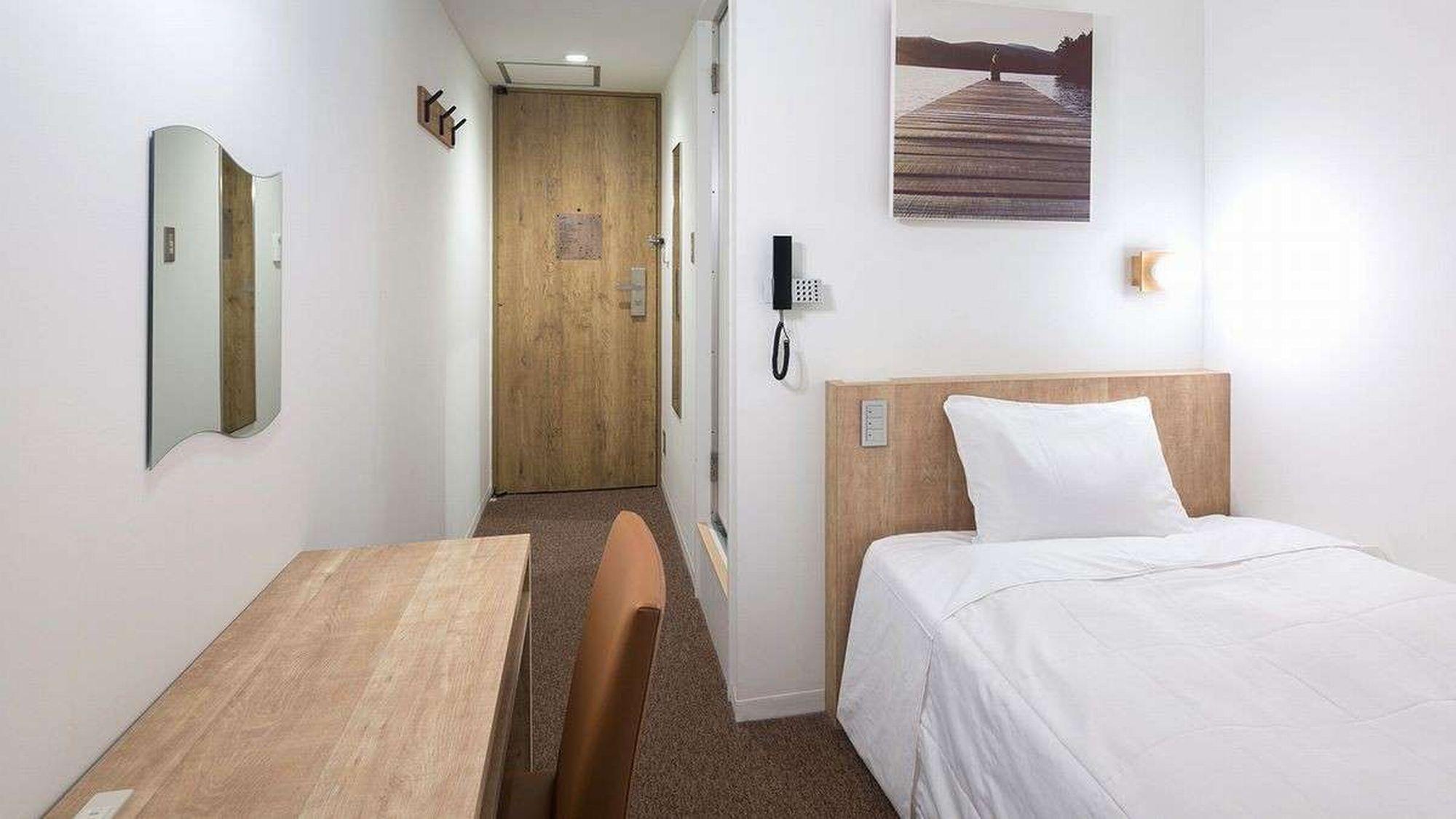 Semi Room, Moderate, Semi Double Bed, Small