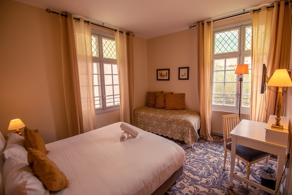 Hotel Le Donjon Coeur de La Cite Medievale 37/53
