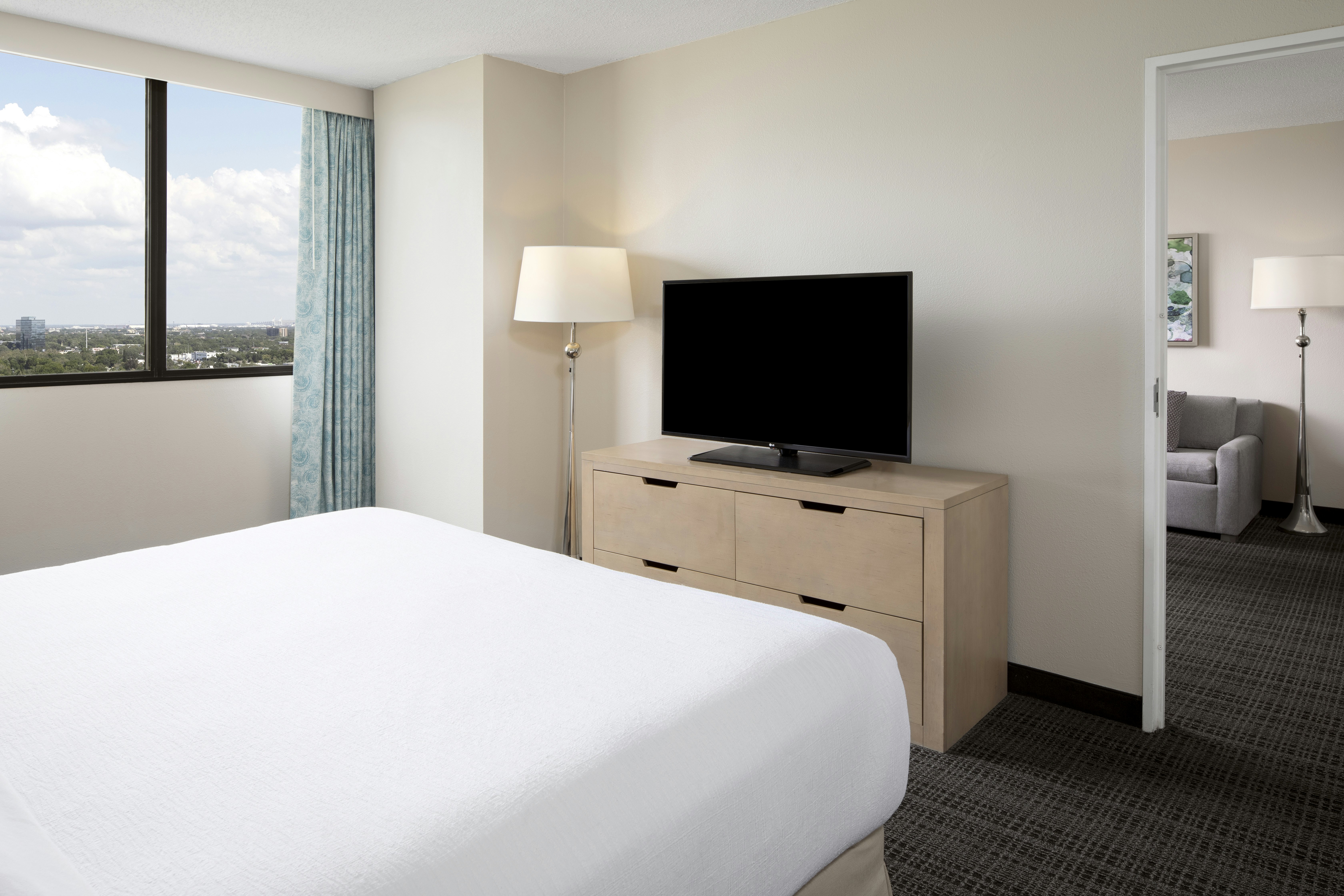 2 Rooms, Suite, King Bed, Bay View