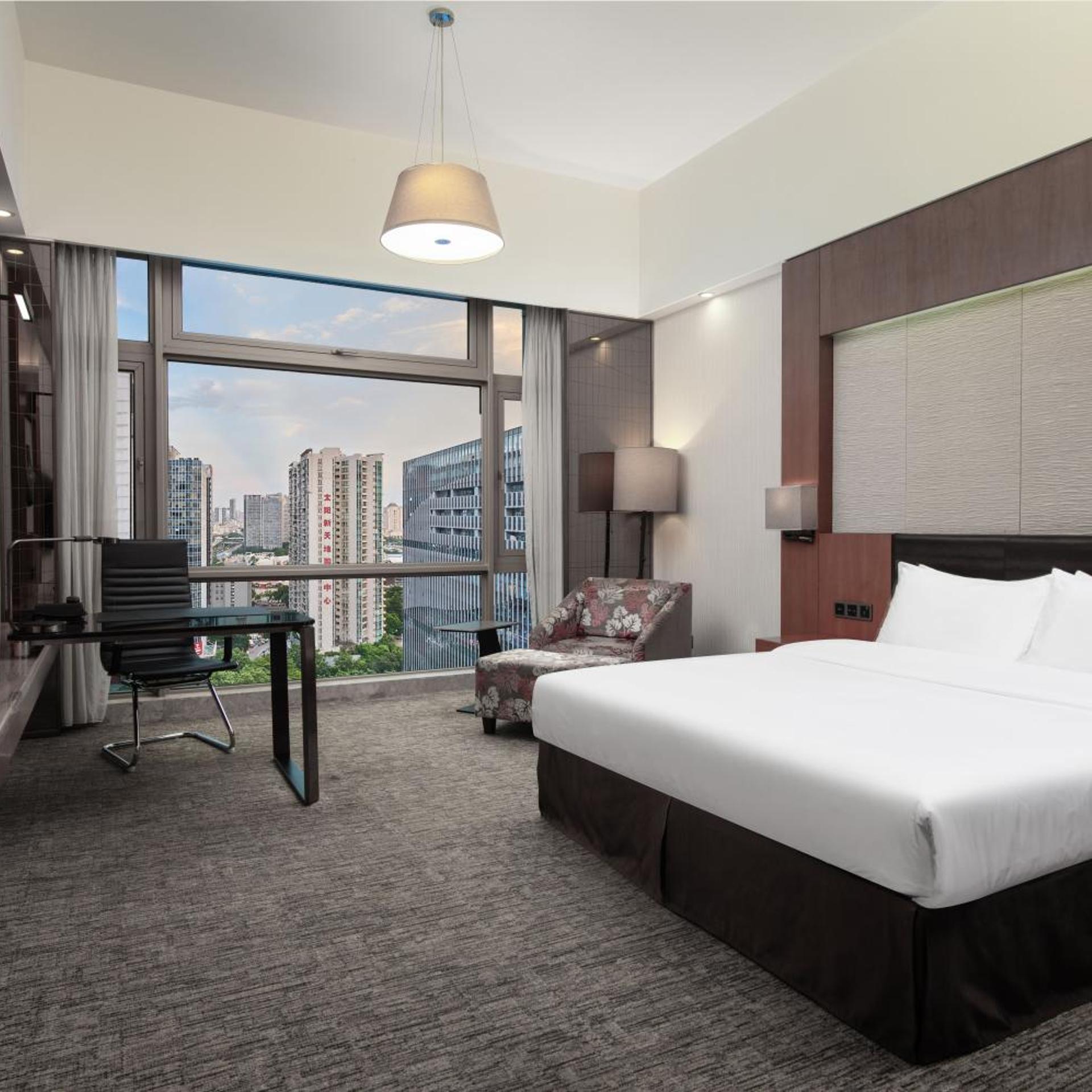 Deluxe, King Bed, Queen Bed