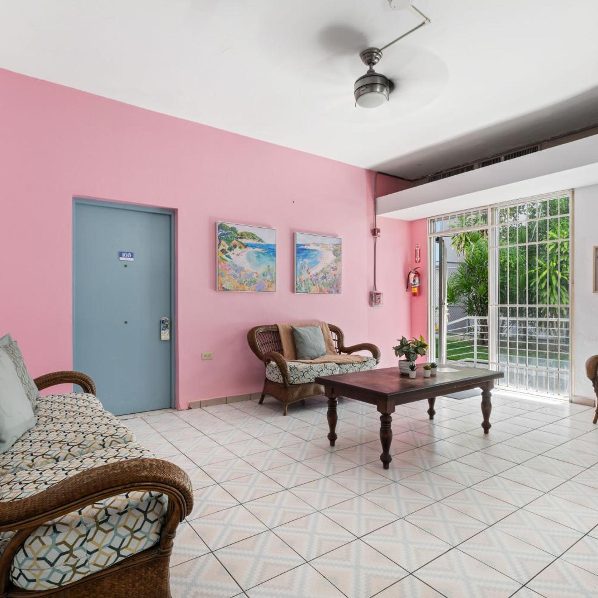 BORINQUEN BEACH INN 25/39