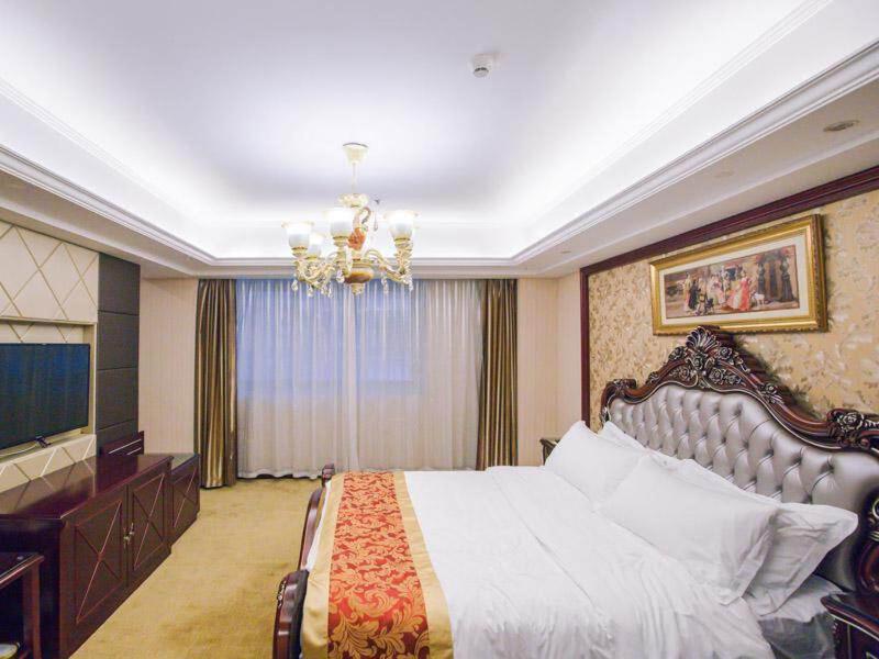 Vienna International Hotel (he yuan store, outlets Plaza, Yangzhou) 16/30