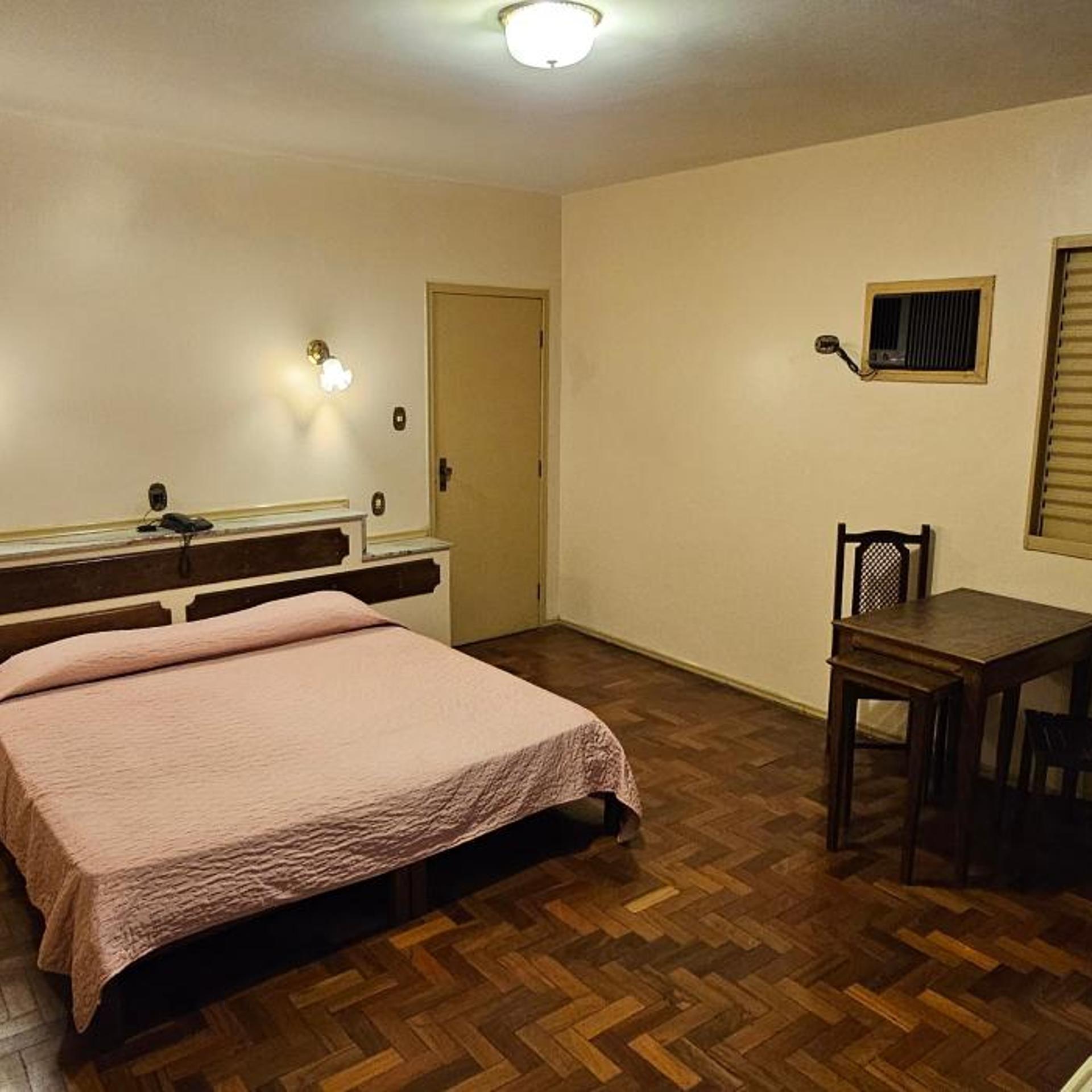 Hotel Colonial 30/44