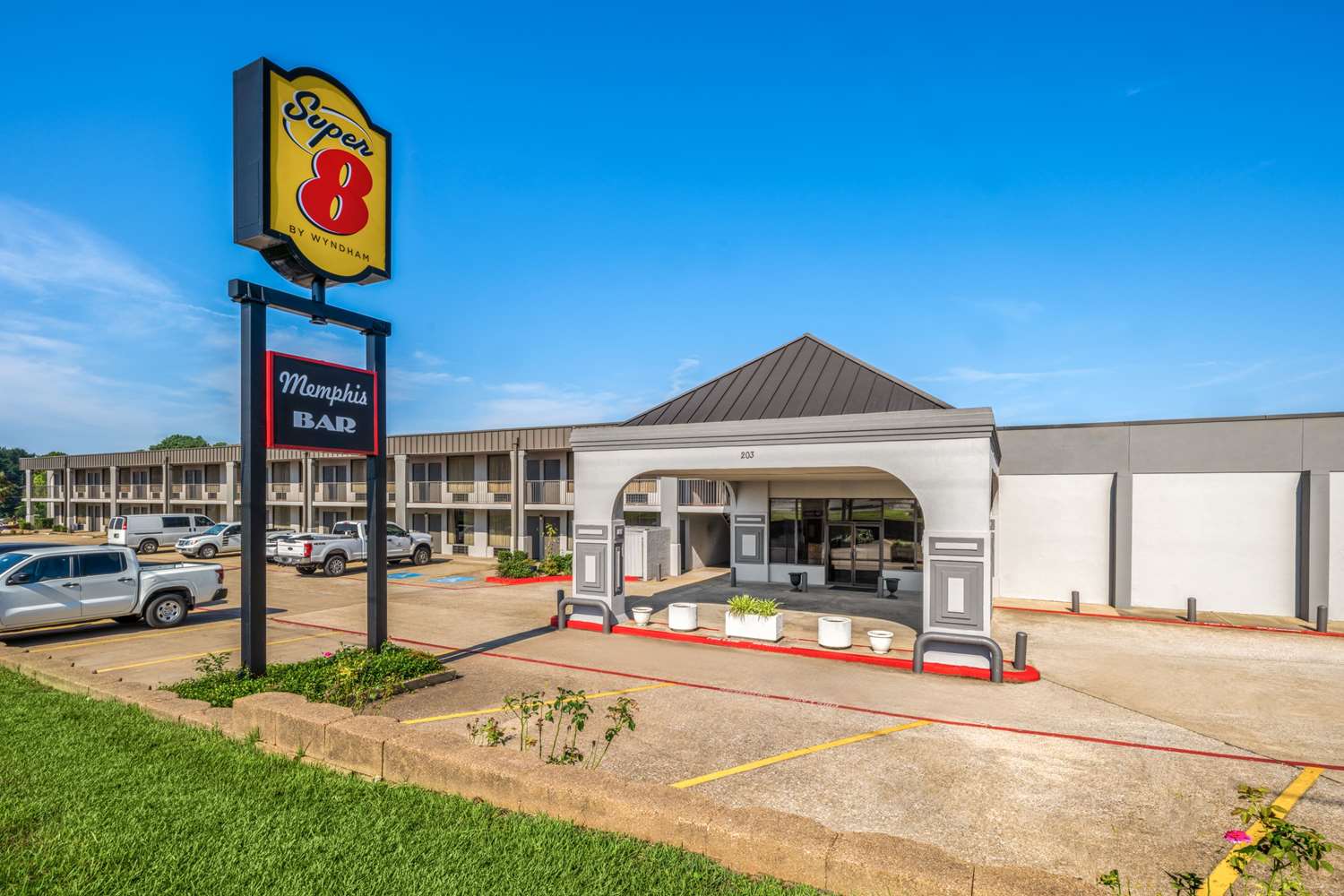 Super 8 By Wyndham Longview/North 39/42