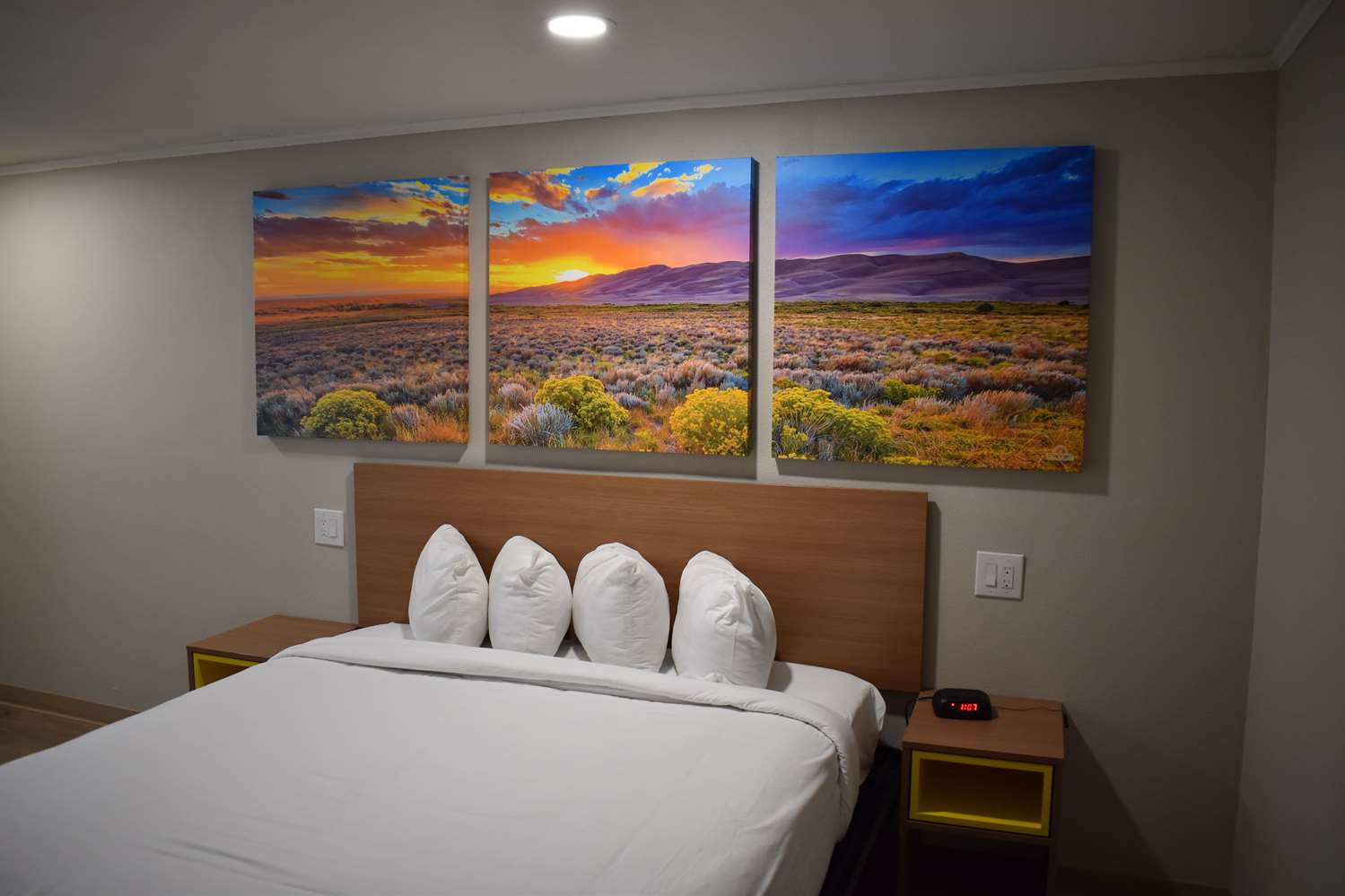 Days Inn by Wyndham San Antonio Alamo/Riverwalk 18/29