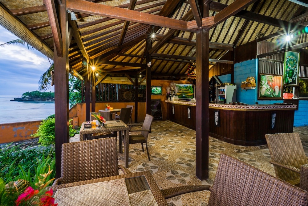 Laguna Reef Huts 38/70