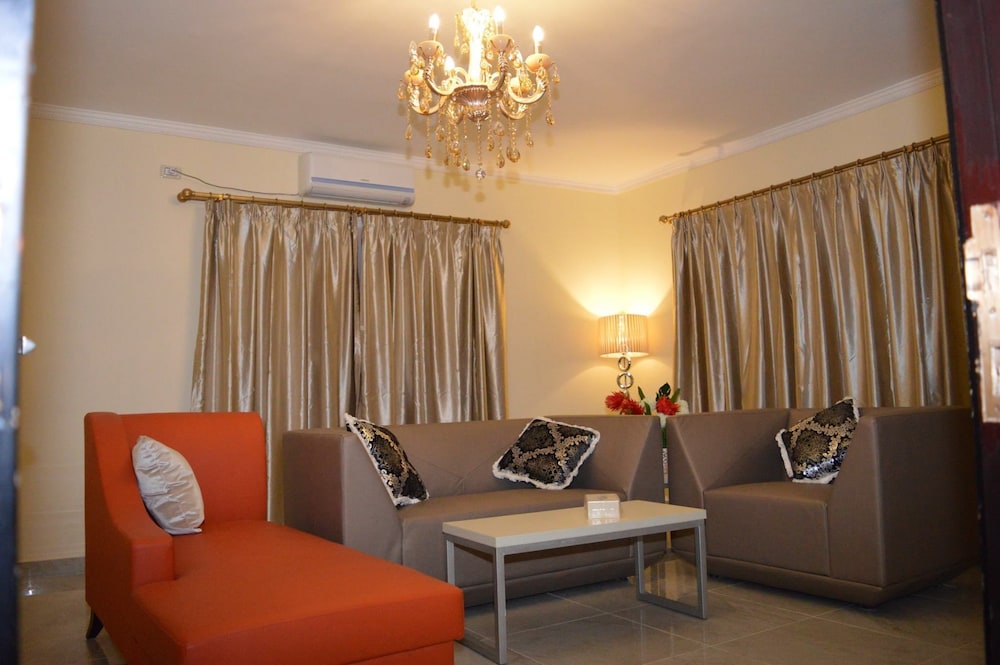 Hotel Pacific 24/29