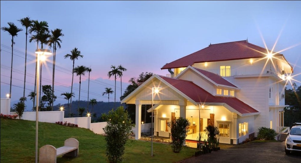 The Fog Munnar Resorts And Spa 2/55
