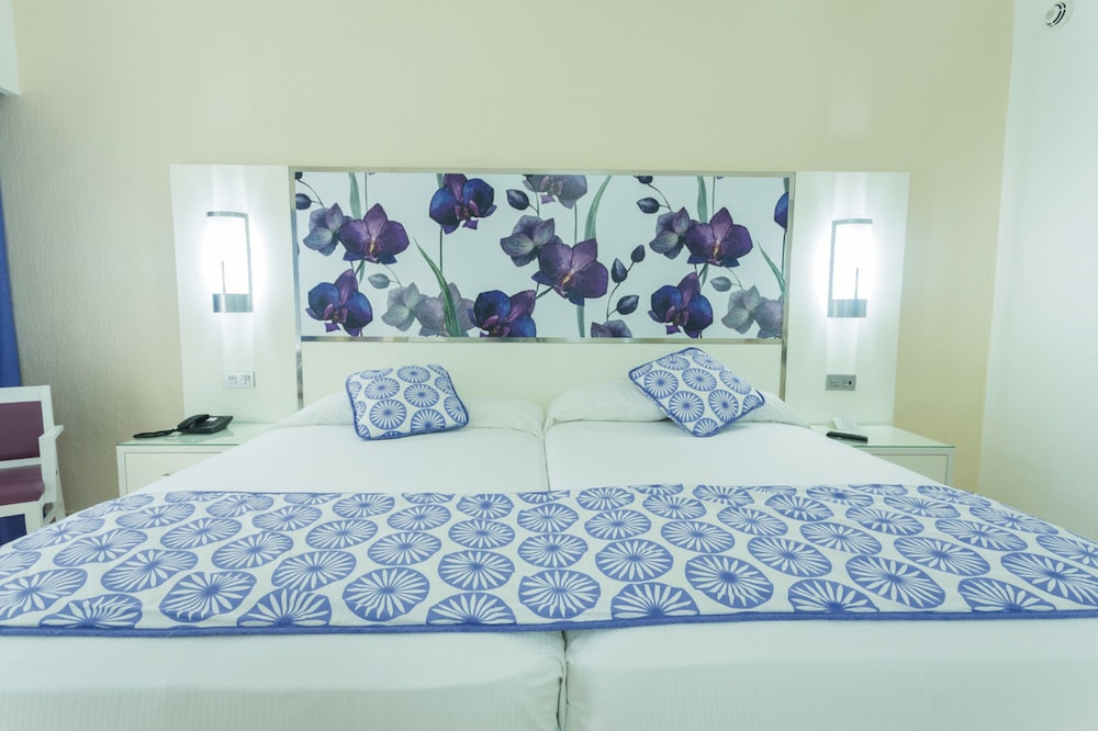 Hotel RIU Playacar All Inclusive 48/65