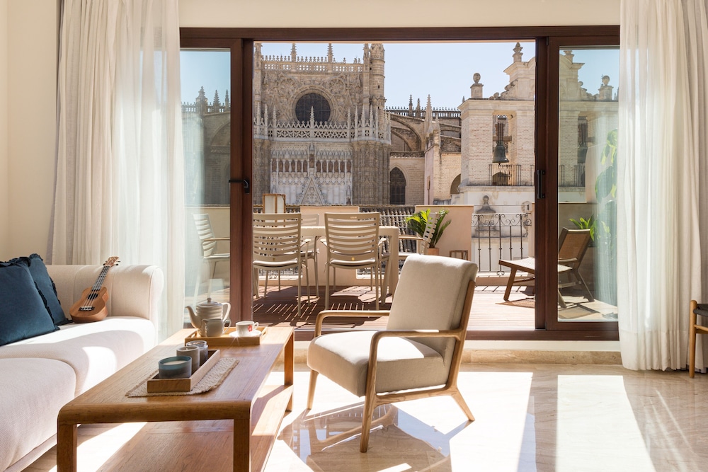Apartamentos Puerta Catedral Sevilla 51/58