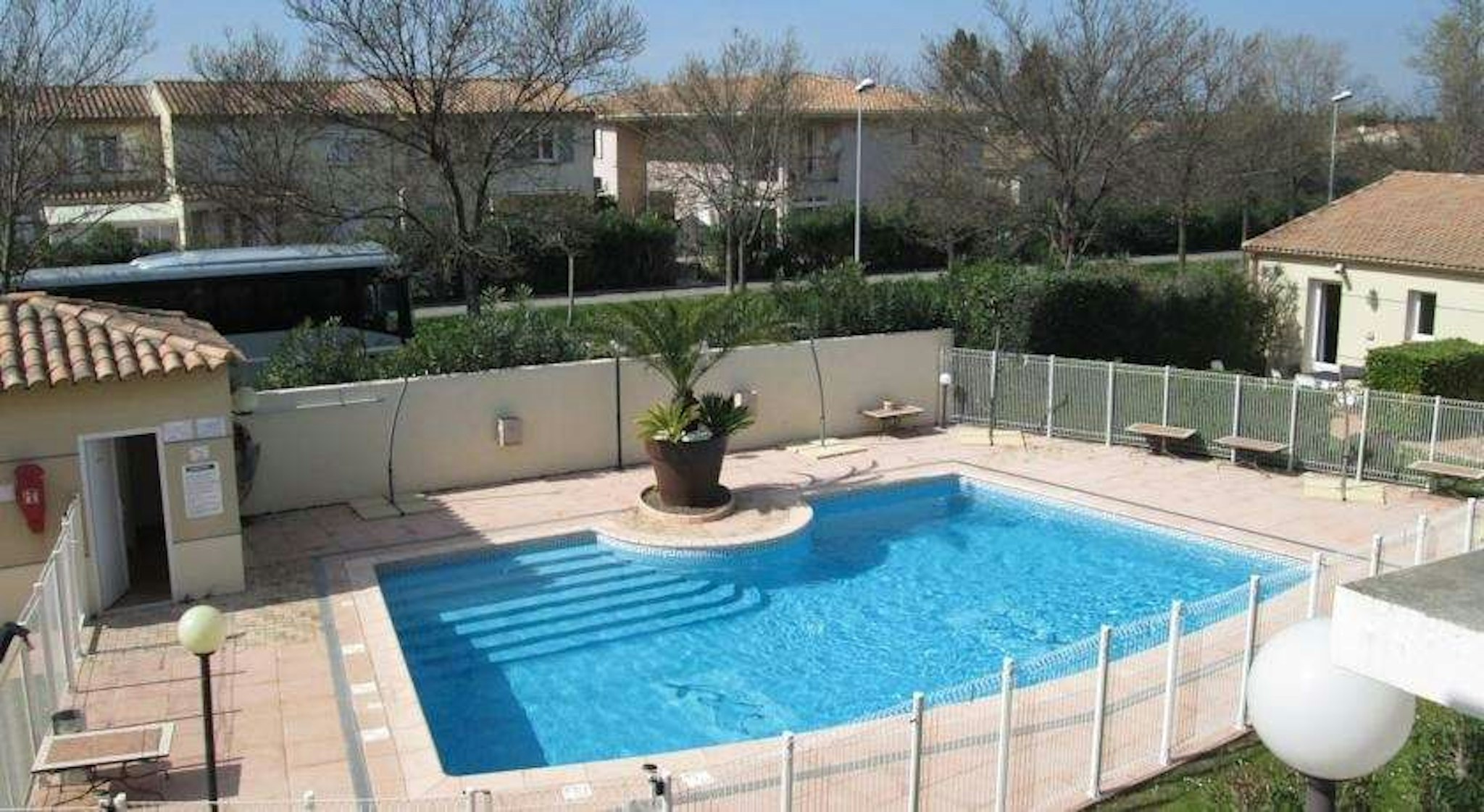 Ariane Hotel 39/40