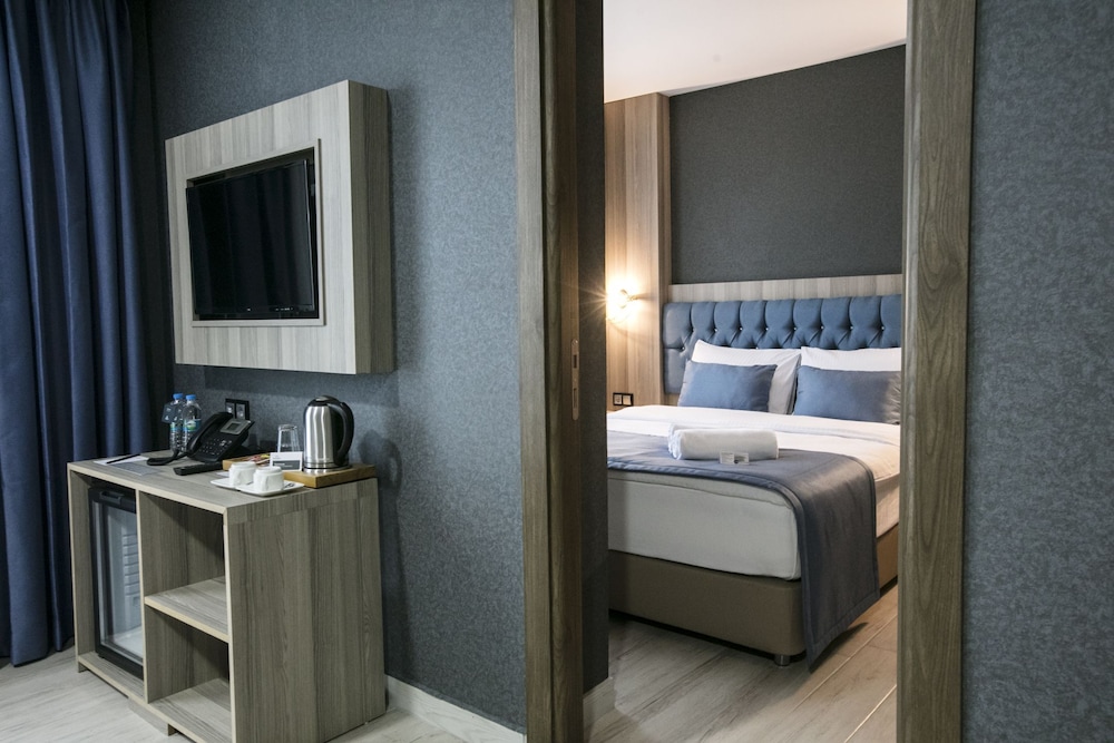 Caba Hotel and Spa 8/16